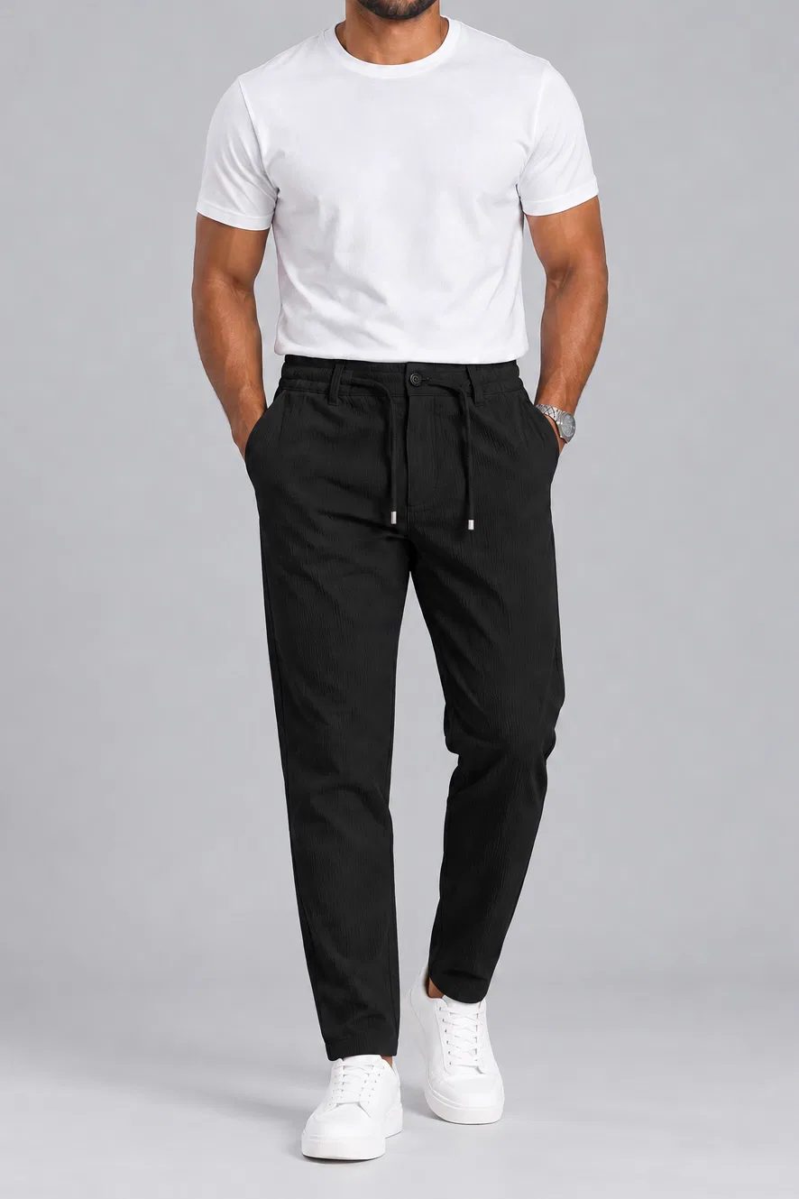 Siyah Yazlık İnce Kumaş Havuç Kesim Pantolon